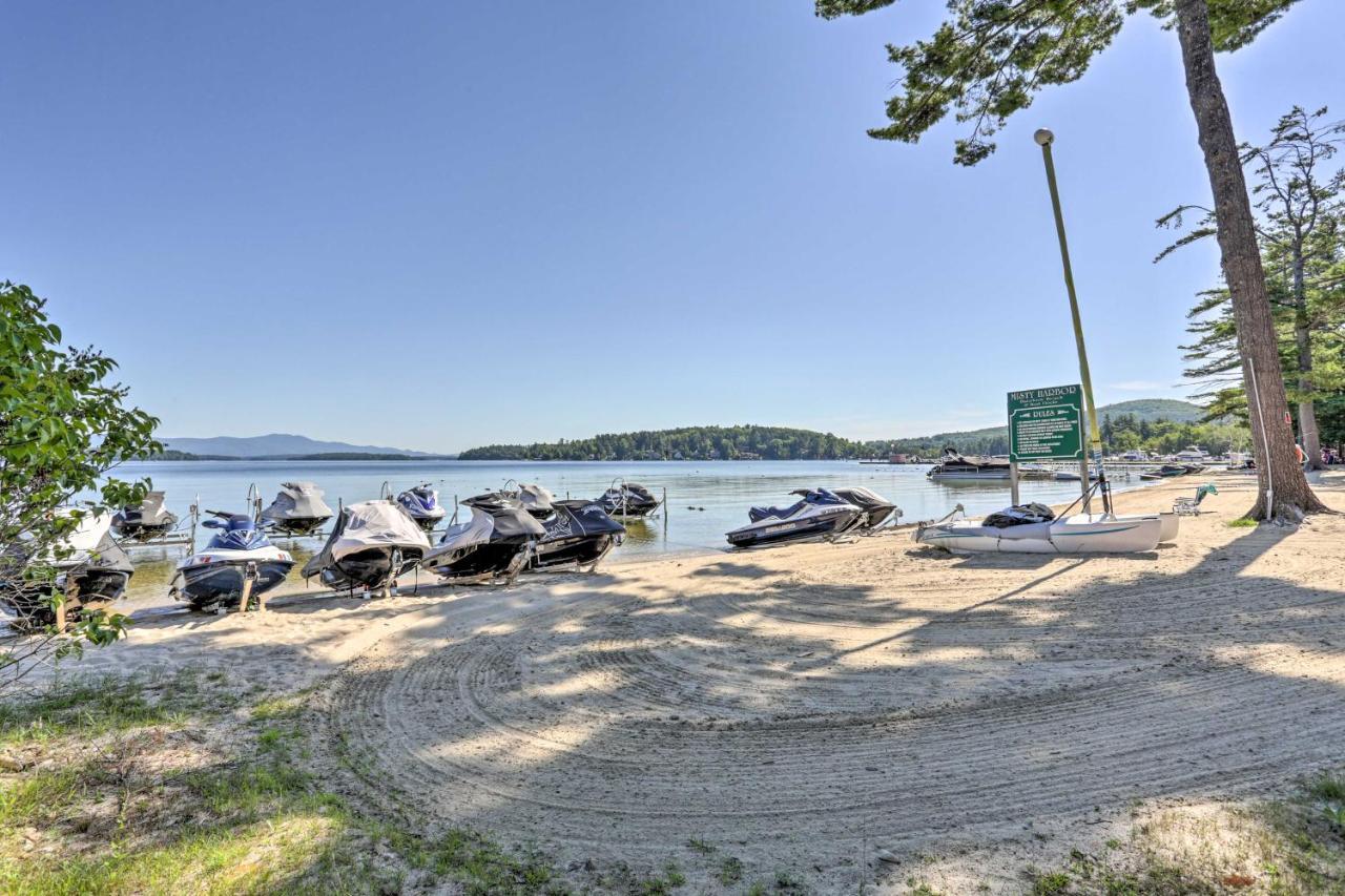 Lake Getaway Walk Across Street To Private Beach! Gilford Exterior photo